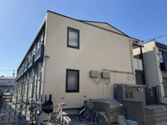 レオパレスヴェルレーヌの外観画像