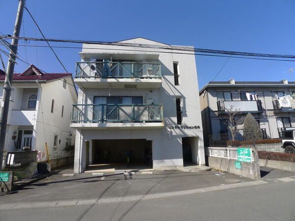 リステルマンション鴻巣の外観画像