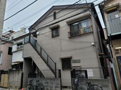 ラ・スヴニールの外観画像