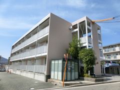 レオパレス多田4の外観画像