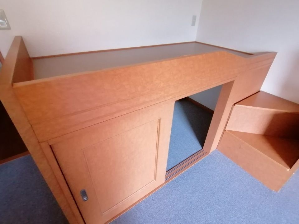ベッドルーム