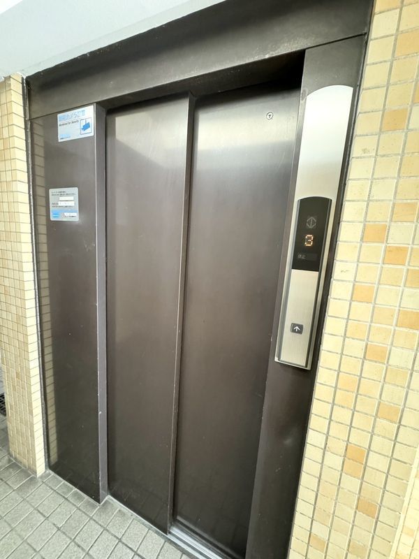 ロビー