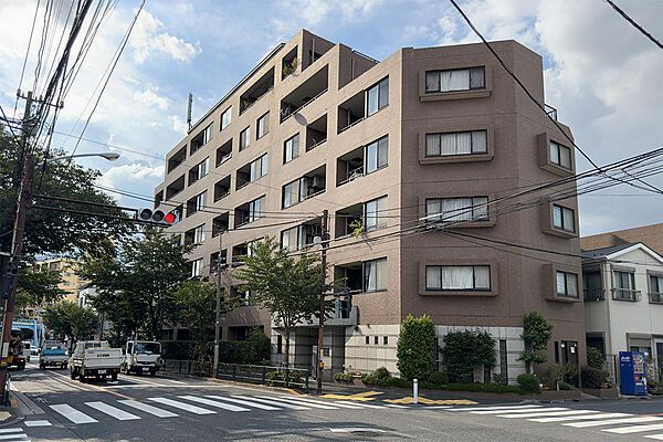 メイツ哲学堂公園の外観画像