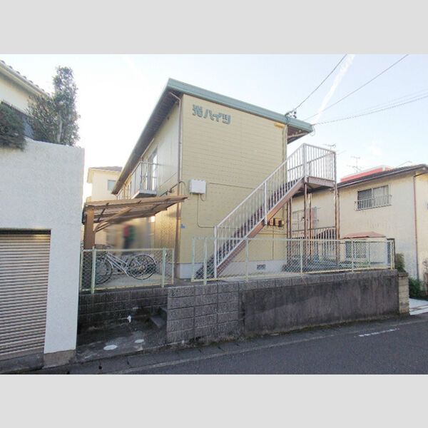 近くにごみ置き場あり