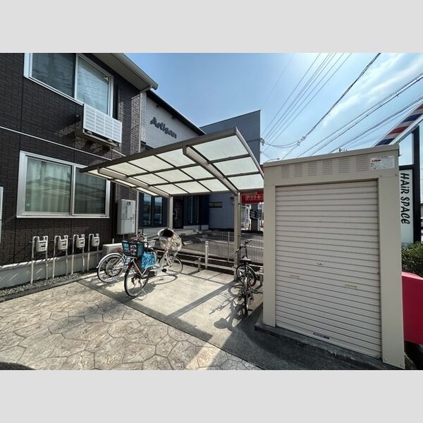 近くに駐輪場あり