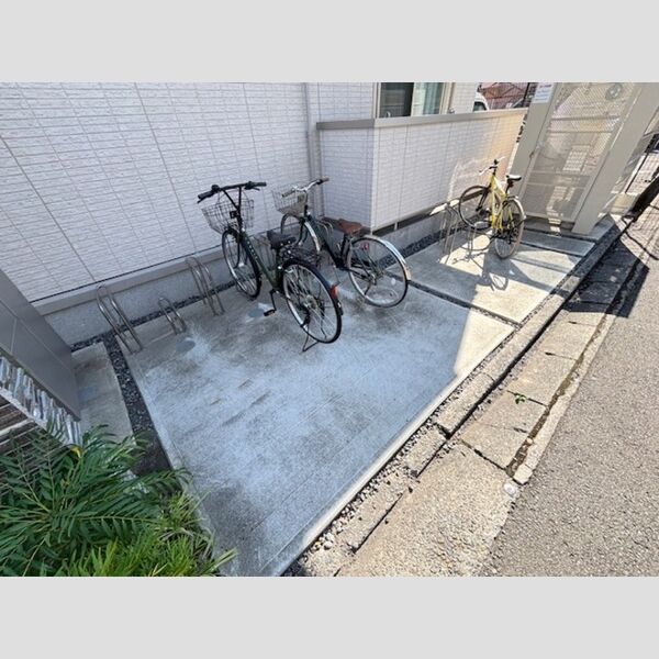 近くに駐輪場あり