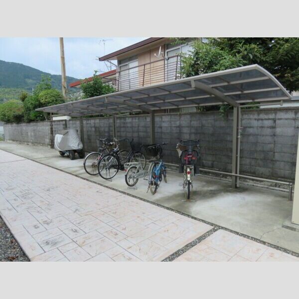近くに駐輪場あり