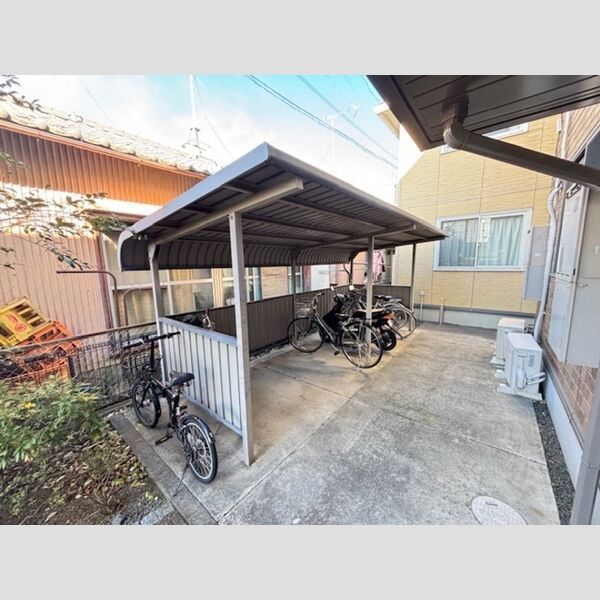 近くに駐輪場あり