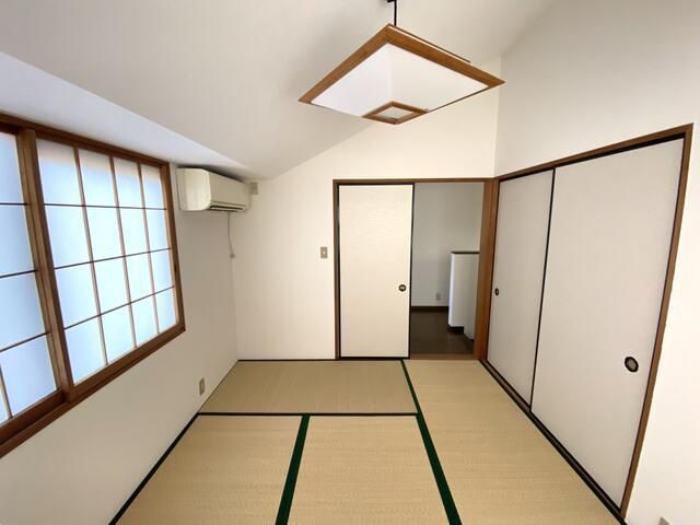 ベッドルーム