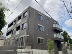 パピエ旗の台の外観画像