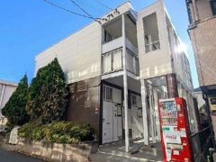 レオパレス山中の外観画像