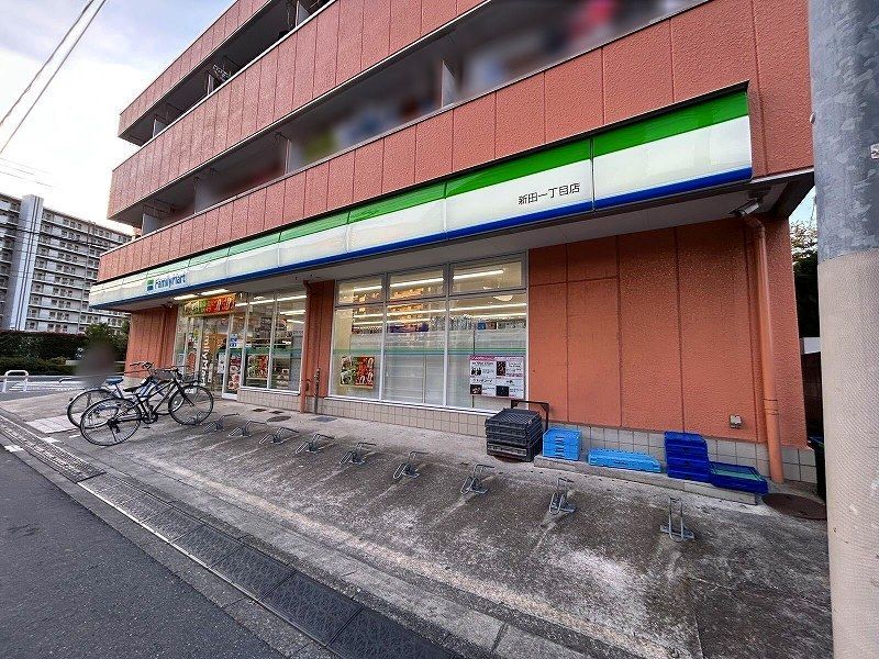 近くに施設あり