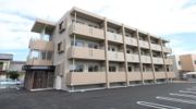 ラフィーネ桜館の外観