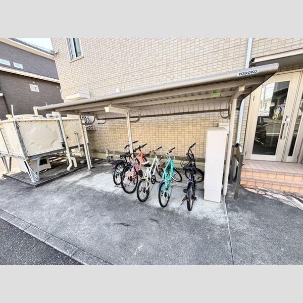近くに駐輪場あり