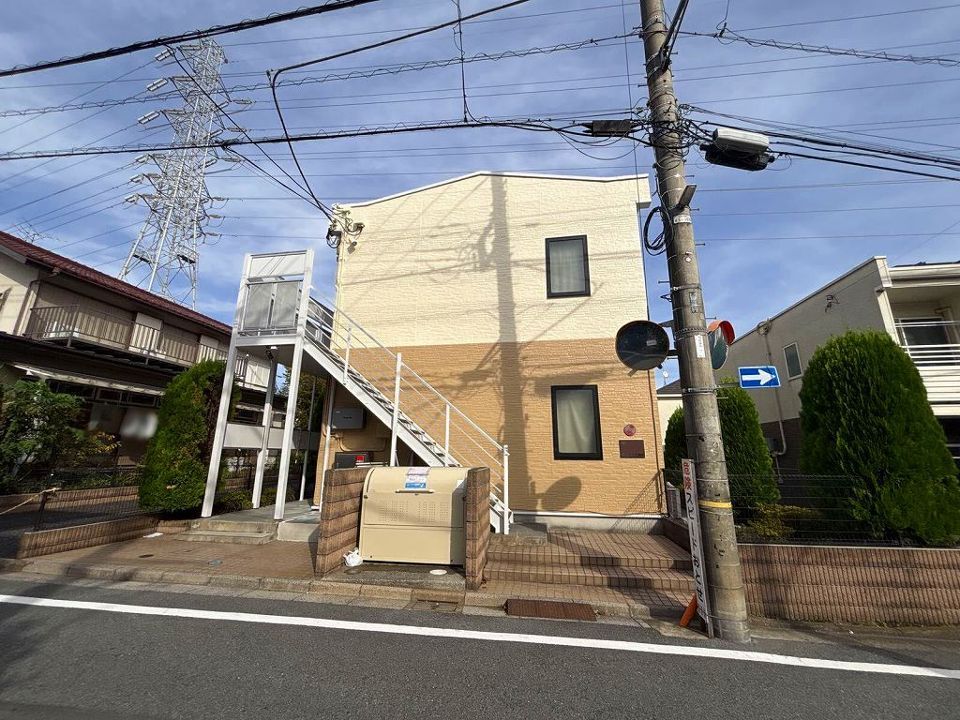 レオパレスアイリスの外観画像