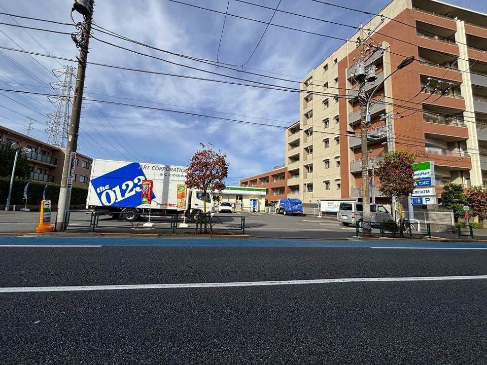 近くに施設あり