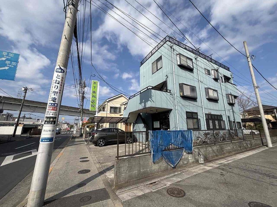 近くに施設あり