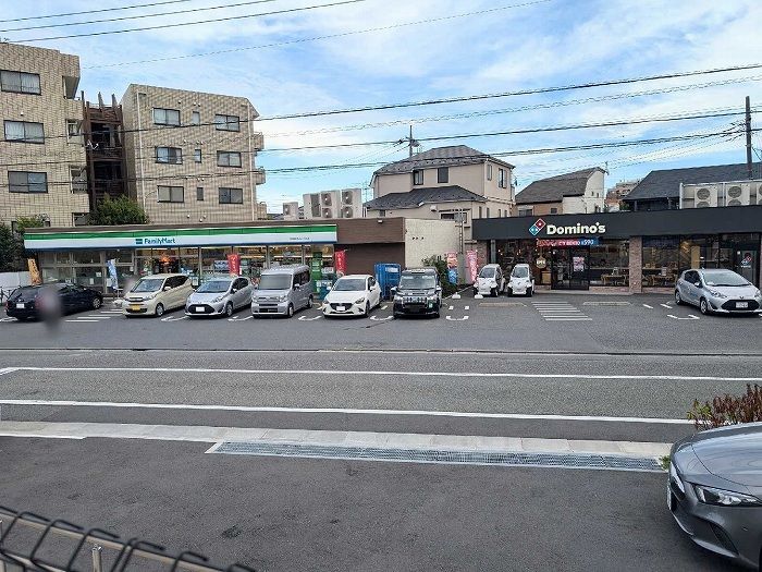 近くに施設あり