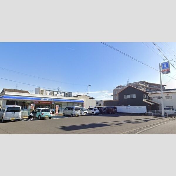 近くにローソン静岡馬渕四丁目店 211mあり