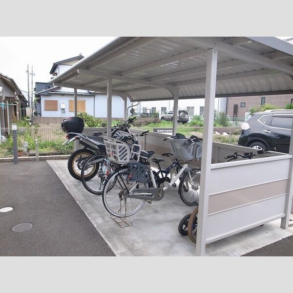 近くに駐輪場あり