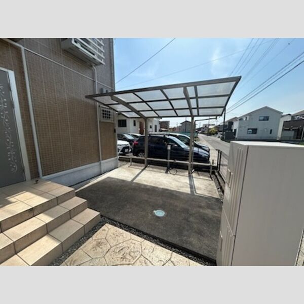 近くに駐輪場あり
