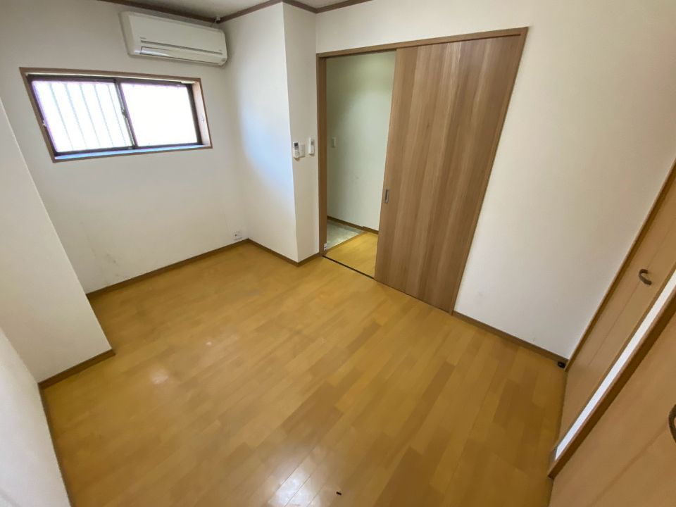 洋室