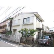 ウエストファミーユの外観画像