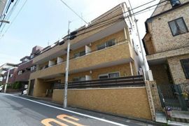ライオンズマンション中野坂上の外観画像
