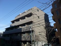 ルーブル芦花公園の外観画像