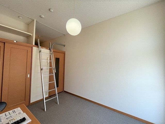 ベッドルーム