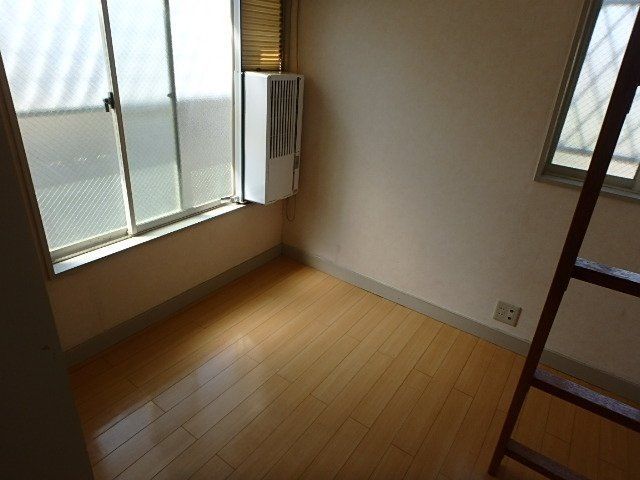 洋室