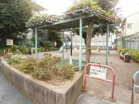 近くに物件前小公園ありあり