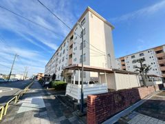 下川原団地6号棟の外観画像