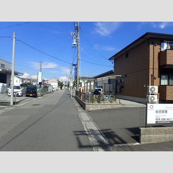 近くに施設あり