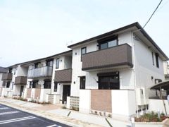 ヴィラアステール B棟の外観画像