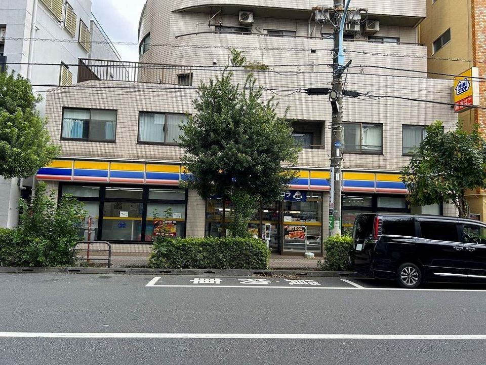 近くに施設あり