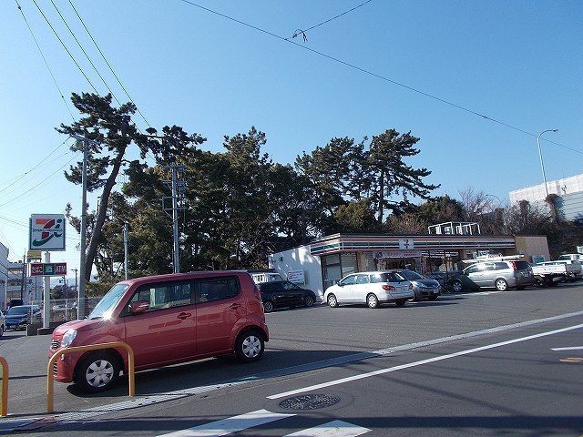 近くのセブンイレブンまで450m(徒歩6分)