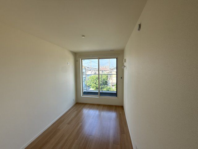 ベッドルーム