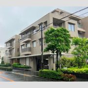 フェアロージュ世田谷弦巻の外観画像