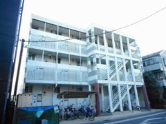 レオパレスウィンドミルの外観画像