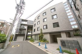 OP．St．Mの外観画像