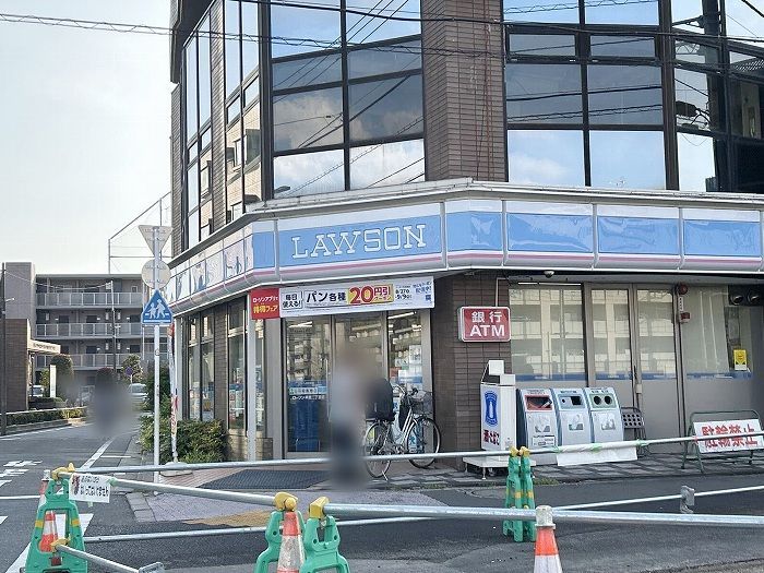 近くに施設あり