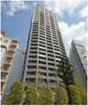 ファーストリアルタワー新宿の外観