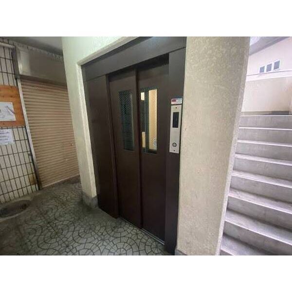 近くにEVあり