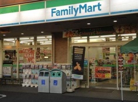 近くのファミリーマート 東陽六丁目店まで312m(徒歩4分)