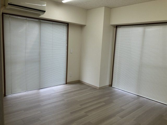 ベッドルーム