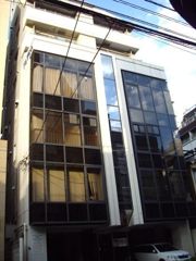 寿ビルの外観画像