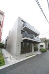 アヴニール三軒茶屋の外観