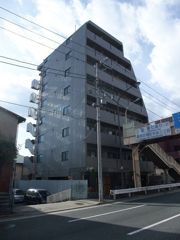 ルーブル学芸大学参番館の外観画像