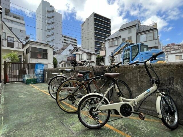 その他